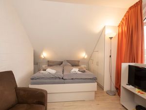 23885424-Ferienwohnung-2-Langeoog-300x225-3