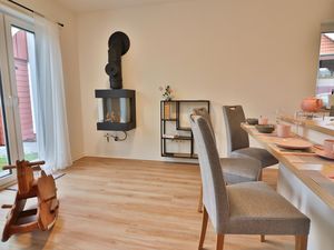 23875088-Ferienwohnung-5-Langeoog-300x225-1