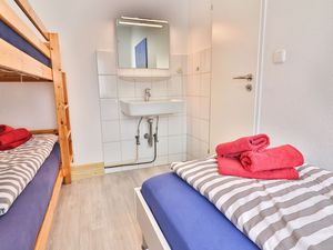 24053505-Ferienwohnung-5-Langeoog-300x225-4