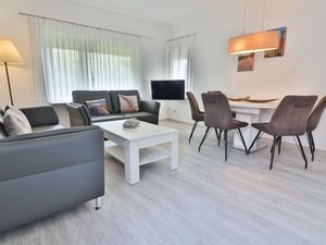 24053505-Ferienwohnung-5-Langeoog-300x225-5