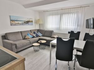 24053507-Ferienwohnung-4-Langeoog-300x225-5