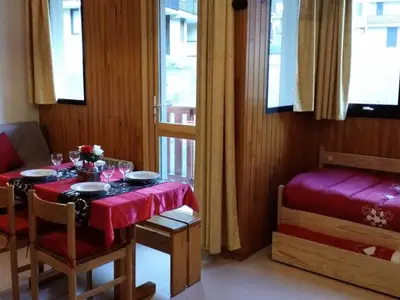 Ferienwohnung für 5 Personen (34 m²) in Lanslevillard 3/6