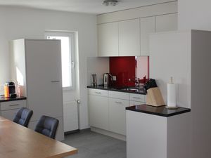 23187569-Ferienwohnung-8-Lantsch/Lenz-300x225-3