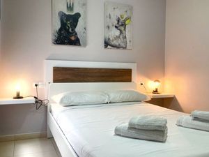 23924950-Ferienwohnung-2-Las Palmas de Gran Canaria-300x225-2