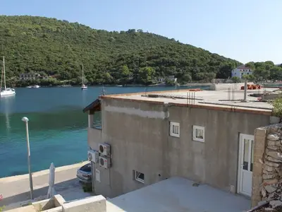 Ferienwohnung für 3 Personen in Lastovo 3/10