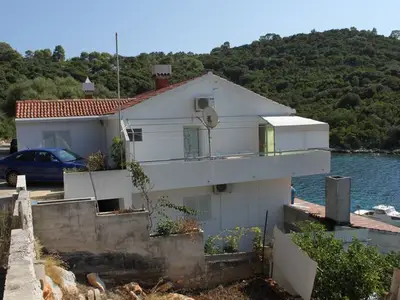 Ferienwohnung für 3 Personen in Lastovo 4/10