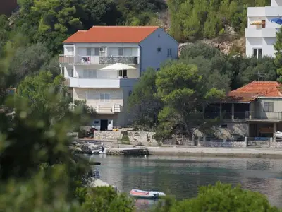 Ferienwohnung für 3 Personen in Lastovo 1/10