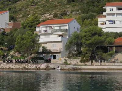 Ferienwohnung für 3 Personen in Lastovo 3/10