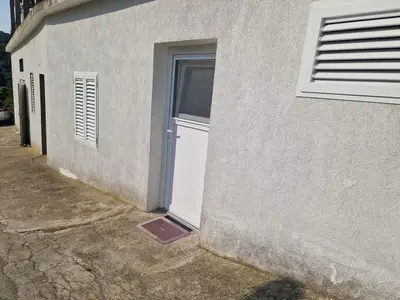 Ferienwohnung für 2 Personen in Lastovo 1/10
