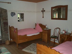 24006761-Ferienwohnung-2-Lauperath-300x225-5