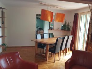 22668603-Ferienwohnung-4-Lausanne 26-300x225-3