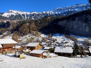 22240329-Ferienwohnung-3-Lauterbrunnen-300x225-2