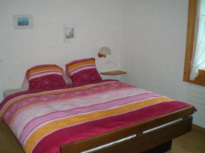 Schlafzimmer 1