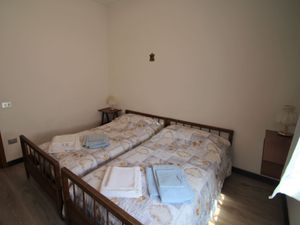 23842307-Ferienwohnung-5-Lavena Ponte Tresa-300x225-1