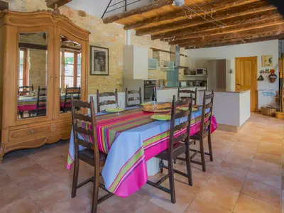 DiningRoom