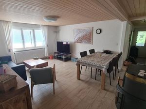 23493439-Ferienwohnung-6-Lax-300x225-2