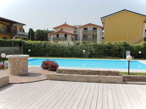 23780980-Ferienwohnung-5-Lazise-300x225-2