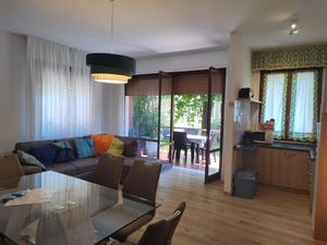 23352977-Ferienwohnung-6-Lazise-300x225-4