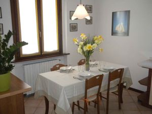 23774709-Ferienwohnung-5-Lazise-300x225-1