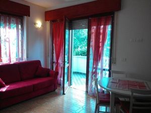 18553000-Ferienwohnung-4-Lazise-300x225-4