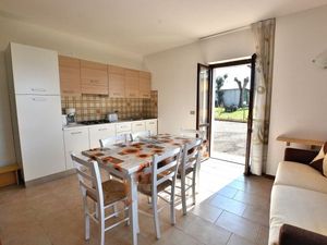 21593393-Ferienwohnung-6-Lazise-300x225-4