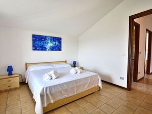 21593403-Ferienwohnung-4-Lazise-300x225-3