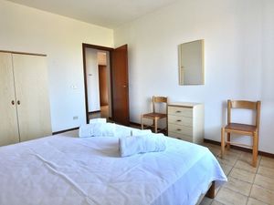 21593409-Ferienwohnung-4-Lazise-300x225-5