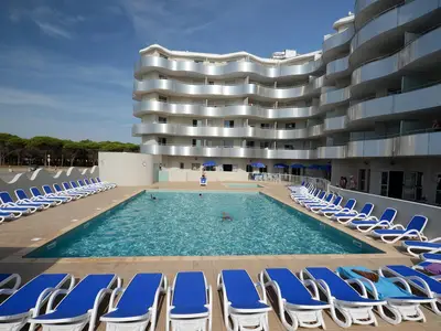 PoolOfHouse