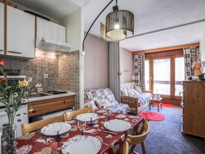 23846019-Ferienwohnung-4-Le Corbier-300x225-0