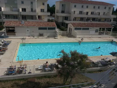 PoolOfHouse