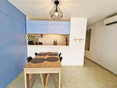 DiningRoom