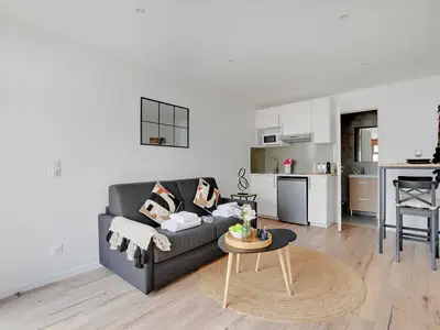 Ferienwohnung für 3 Personen (19 m²) in Le Kremlin-Bicêtre 1/9