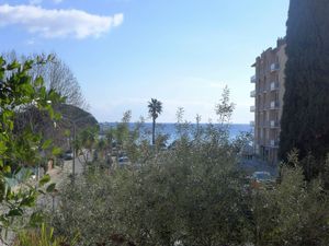 23844457-Ferienwohnung-4-Le Lavandou-300x225-1