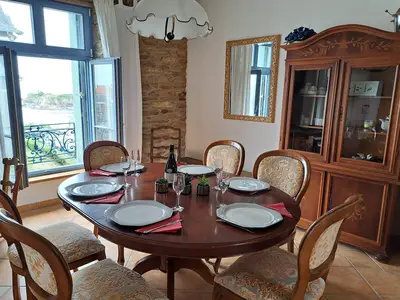 DiningRoom