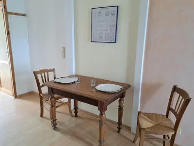 DiningRoom
