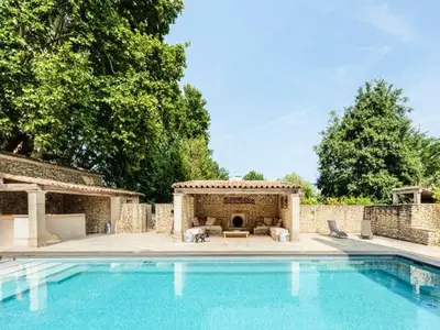 Ferienwohnung für 17 Personen in Le Thor 10/10