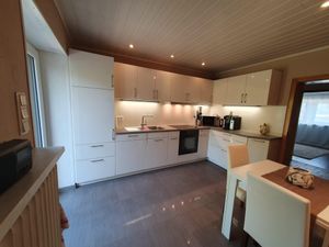 23918824-Ferienwohnung-4-Lebach-300x225-3