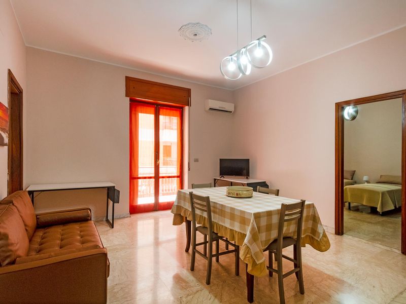 23765136-Ferienwohnung-6-Lecce-800x600-2