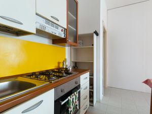 23757640-Ferienwohnung-5-Lecce-300x225-3