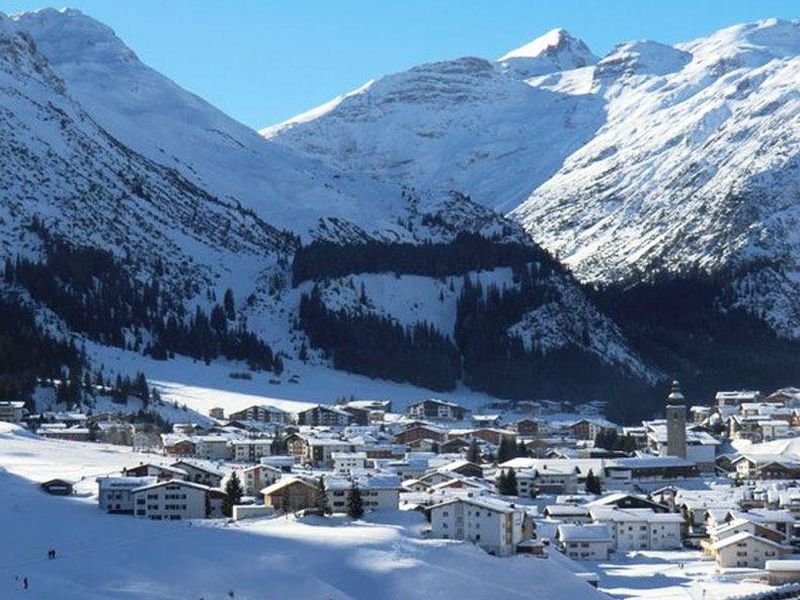 22807075-Ferienwohnung-5-Lech am Arlberg-800x600-0