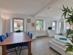 23924767-Ferienwohnung-8-Lechbruck am See-300x225-0