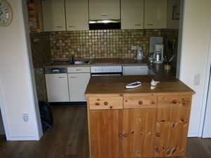 17966404-Ferienwohnung-2-Leck-300x225-5