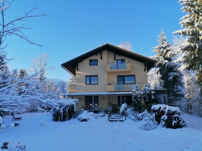 Winter Haus am Wald