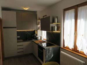 22922301-Ferienwohnung-6-Ledro-300x225-4