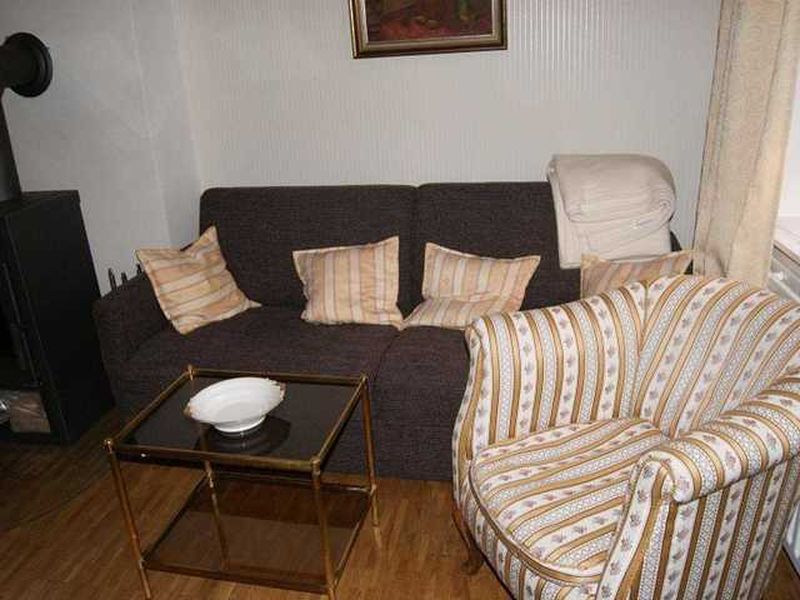 23894174-Ferienwohnung-4-Leer-800x600-1