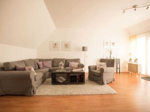 23983123-Ferienwohnung-5-Leer-300x225-5