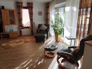 21602479-Ferienwohnung-4-Leer-300x225-5