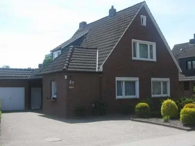 Ferienwohnung für 3 Personen (80 m²) in Leer 1/10