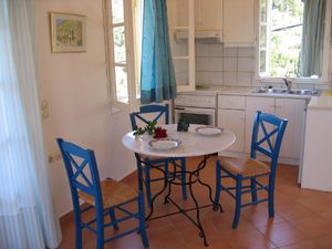 22451787-Ferienwohnung-3-Lefkada-300x225-4