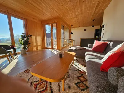 Lichtdurchflutete Wohnung Nord